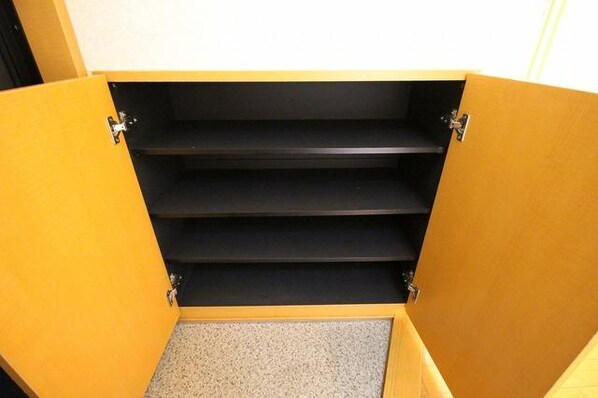 ジュネスIの物件内観写真